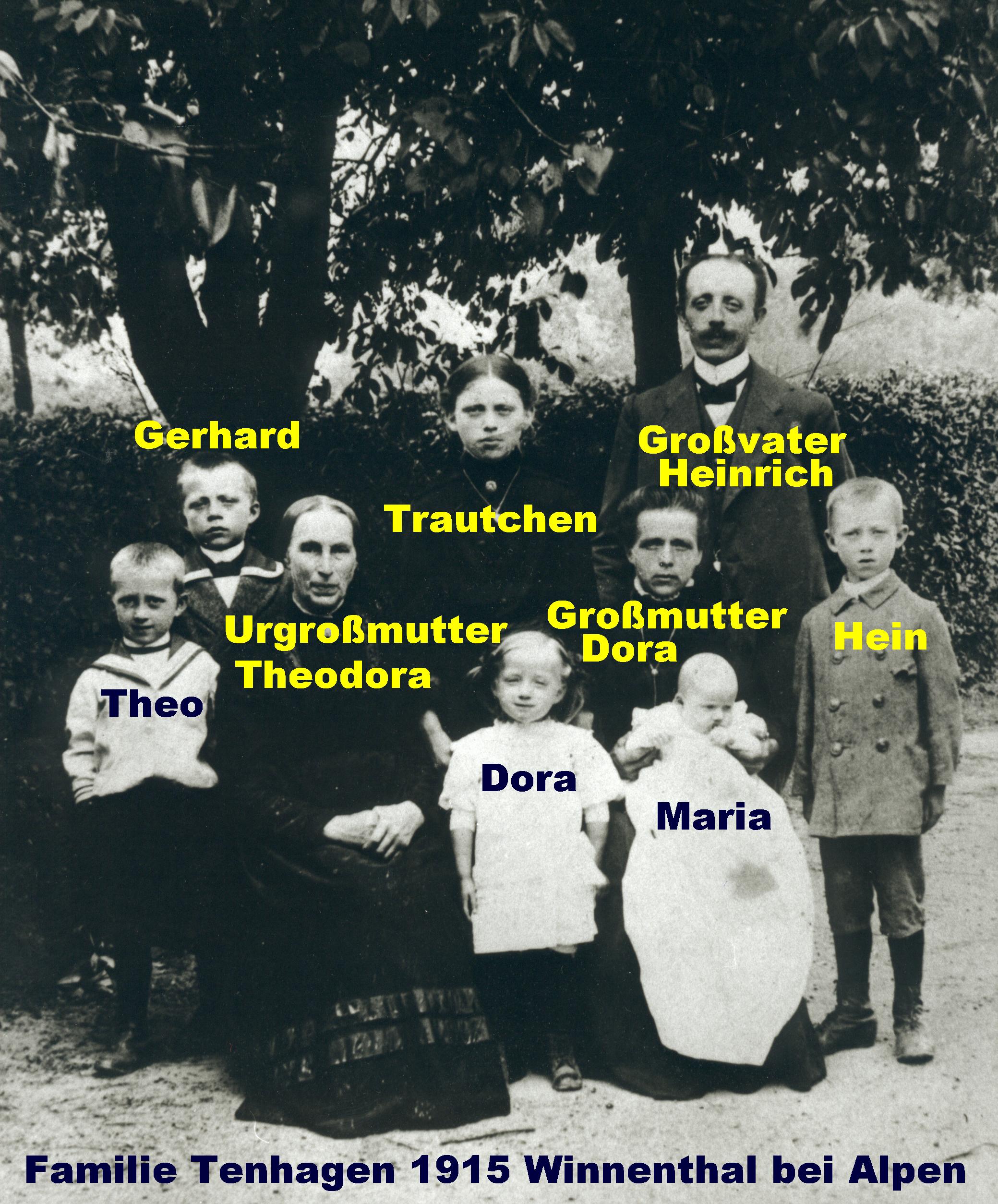 22 Familie Tenhagen 1915 beschriftet.jpg (658441 Byte)